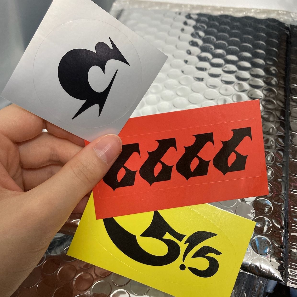 추억의 통신수단 삐삐] 숫자암호 사전 + 메탈 키링 | 텀블벅 - 크리에이터를 위한 크라우드펀딩