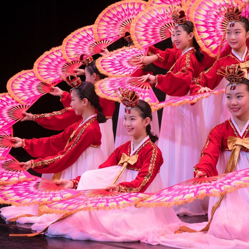 오색찬란한 한국무용과 합창의 향연 <HARMONY 하모니>