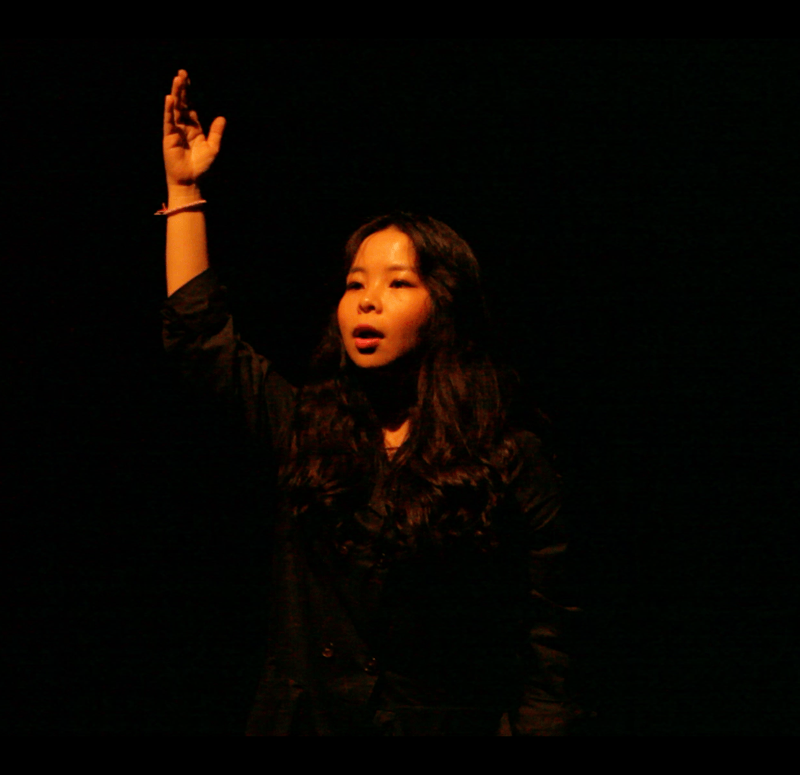 로봇배우에 대한 상상, 연극 <액트리스 투: 악역전문로봇>