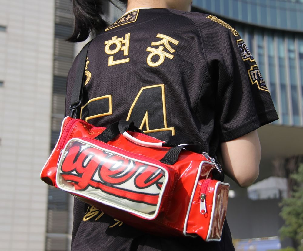 야구장에 사는 사람이 만든 야구 팬을 위한 미니 보스턴 백 | 텀블벅 - 크리에이터를 위한 크라우드펀딩